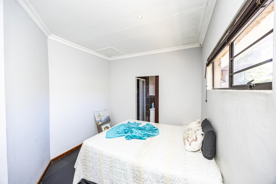 4 Bedroom Property for Sale in Nahoon Valley Park Eastern Cape